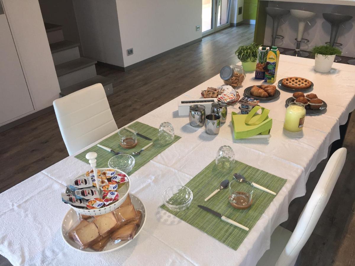 B&B Arcobaleno Longone al Segrino Eksteriør billede