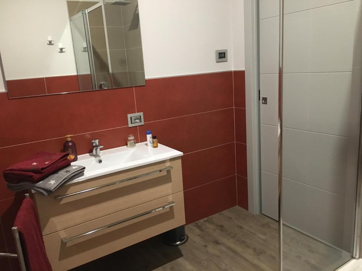B&B Arcobaleno Longone al Segrino Eksteriør billede